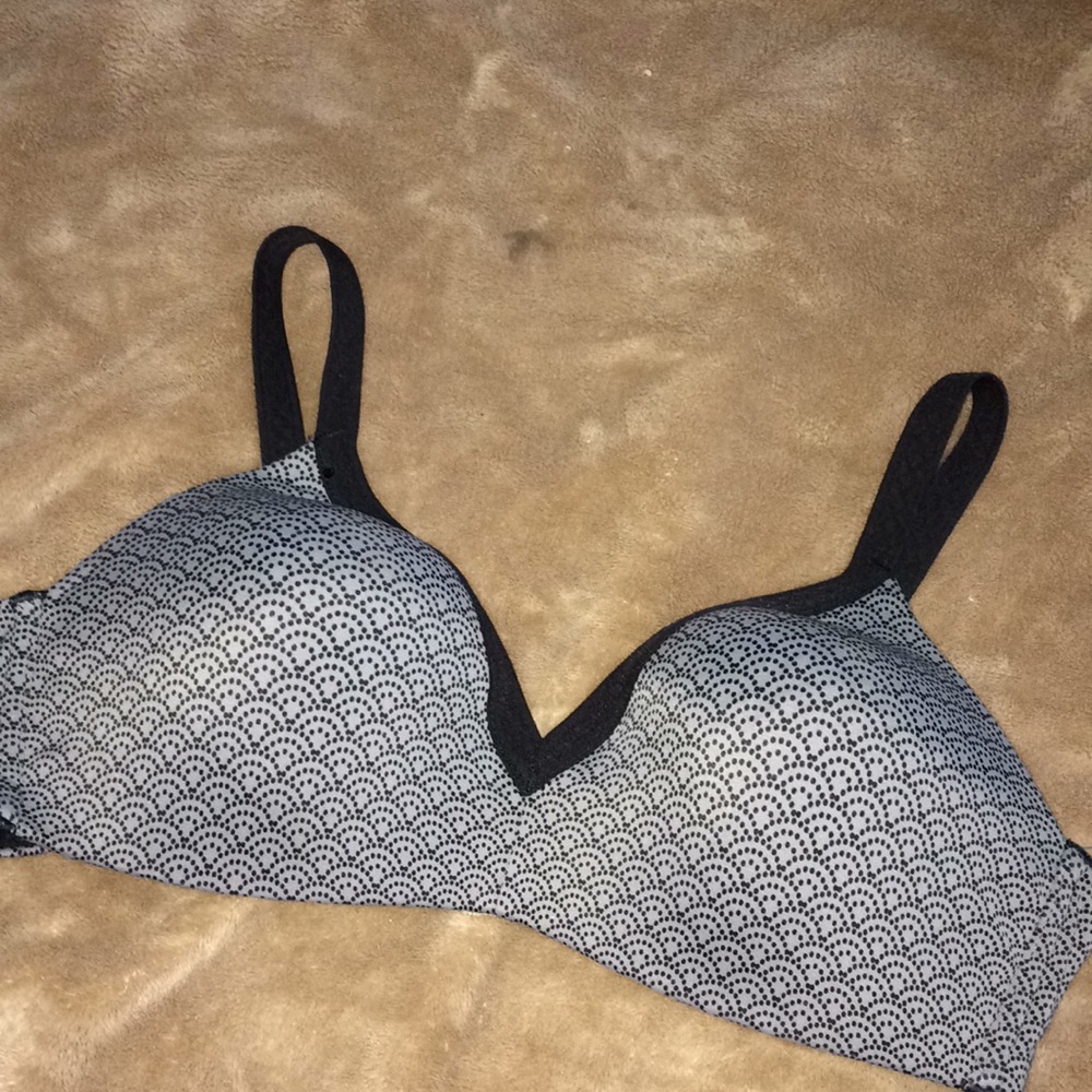 Black/gray bra
